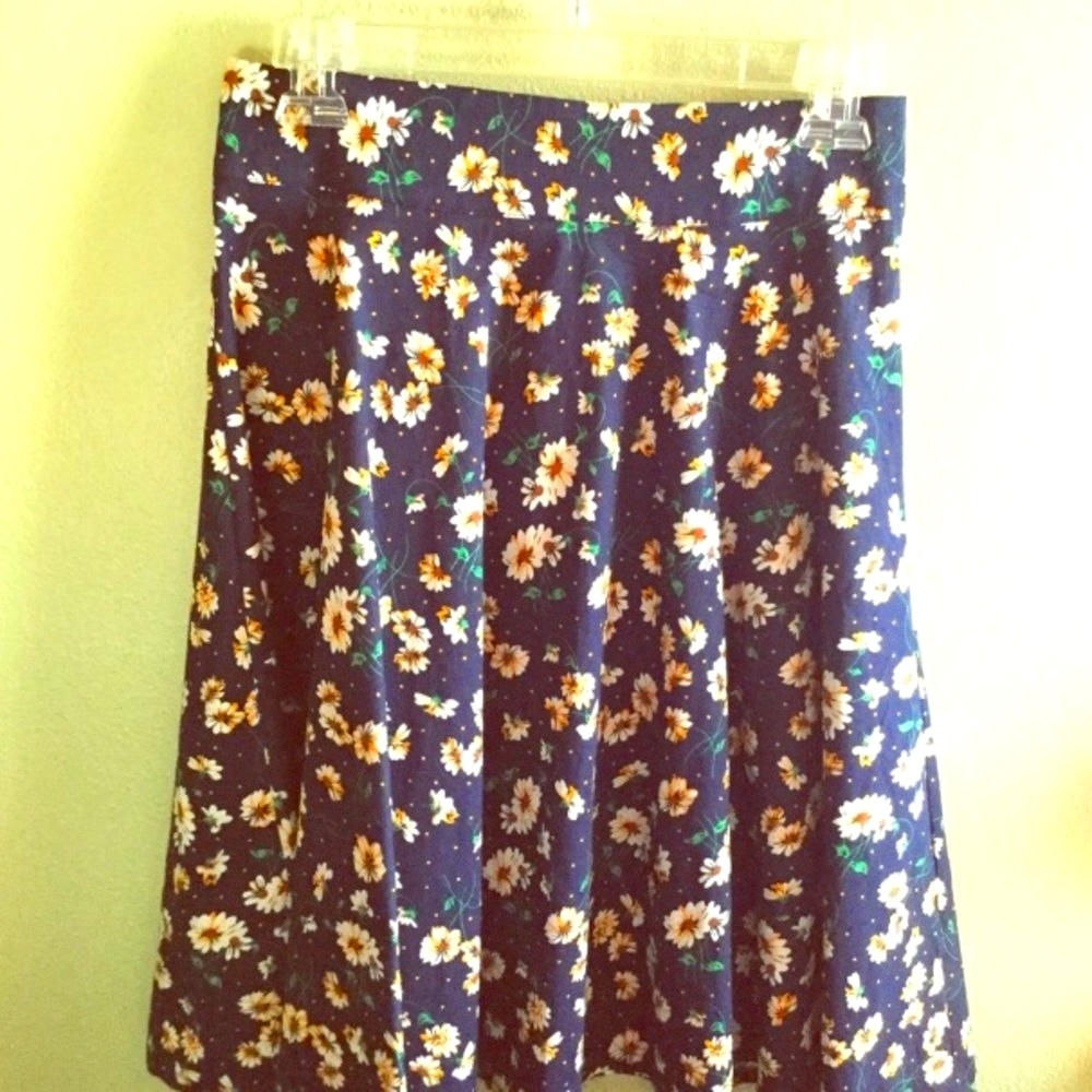 Cute Floral Skirt!